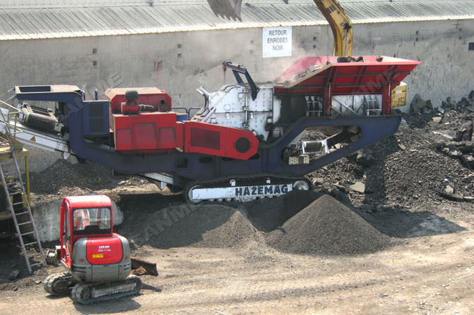 250t/H Plaster Aggregate Mobile Impact Crusher 242KW 0