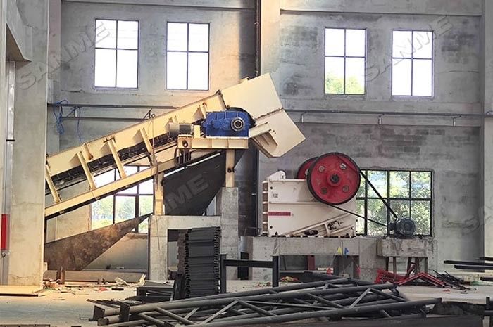 Movable Pushes Jaw Stone Crusher 300t/H Continuous Rotating