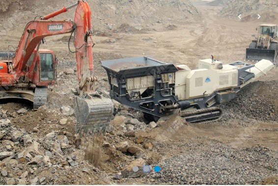 Construction Works 950mm Feeding Mobile Stone Crusher 0