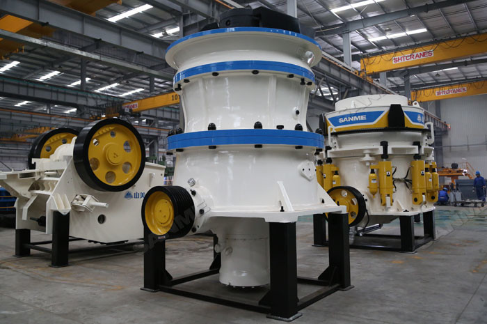 High Capacity Mining Crushing Machine 75-400kw Smoothly Running Simple Structure