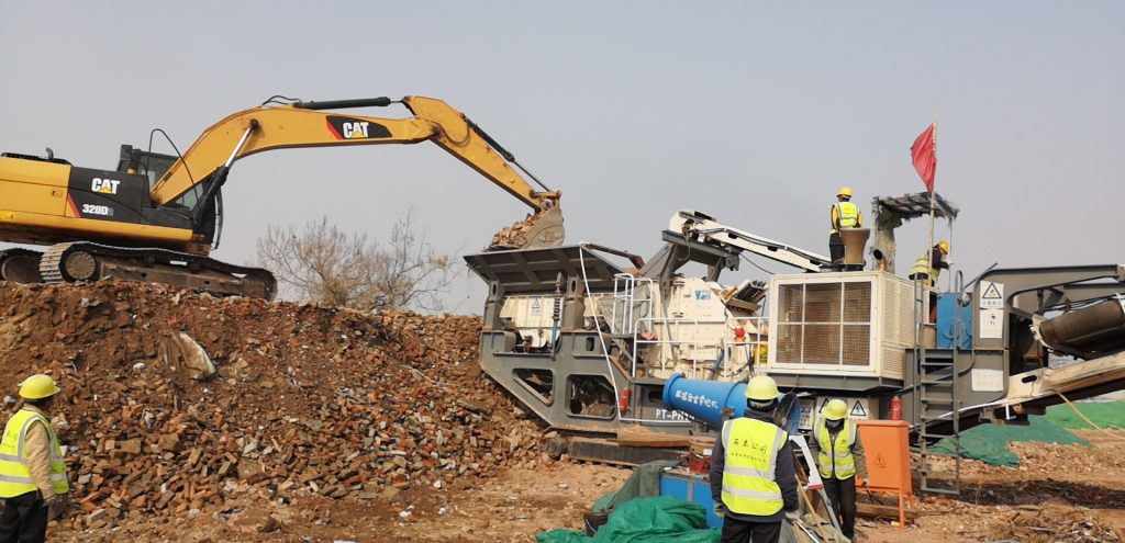 mobile stone crusher