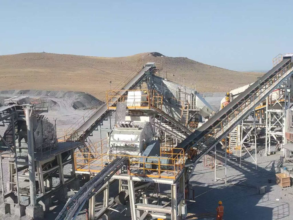 Horizontal impact crusher